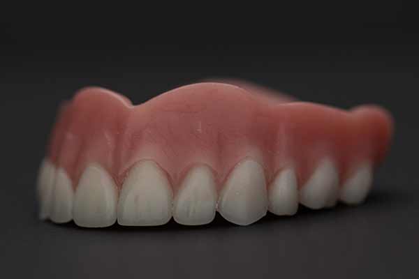 denture implant dentist hawthorn