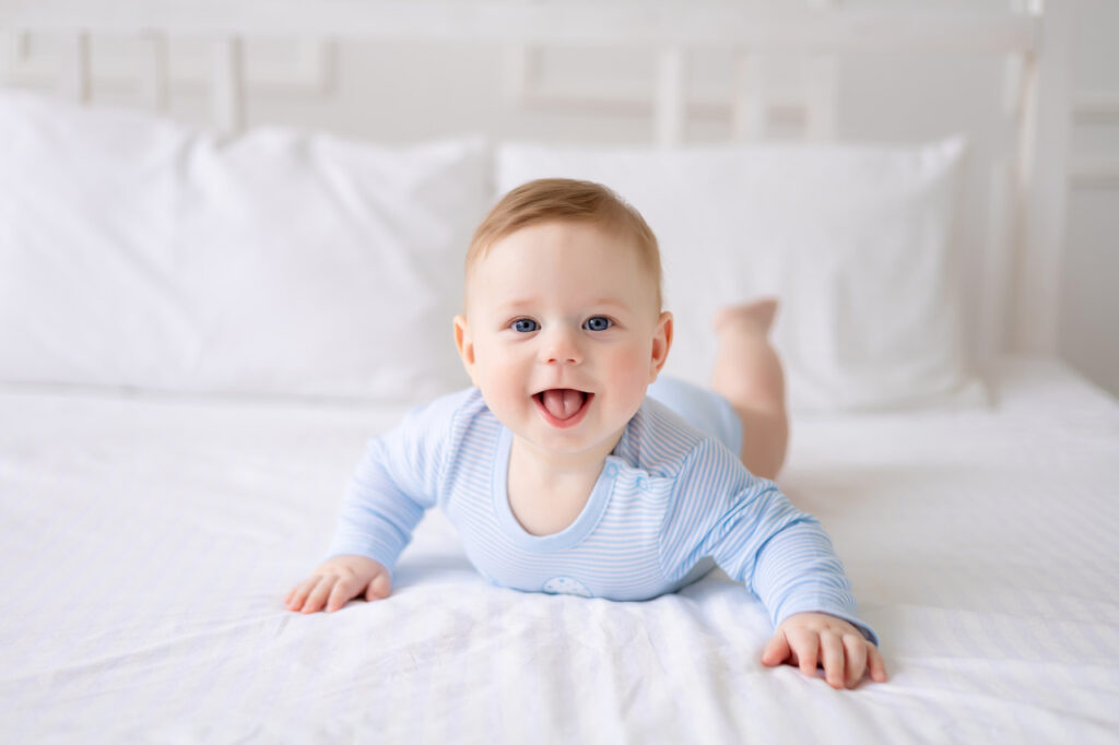 Der Zungenstoßreflex bei Neugeborenen: Was Eltern wissen sollten- Kinderwelt Magazin