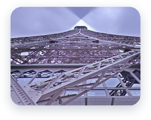 ストリートビューで、パリのエッフェル塔を訪ねる