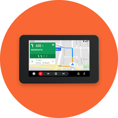 Navigering med Android Auto på instrumentpanel i bil