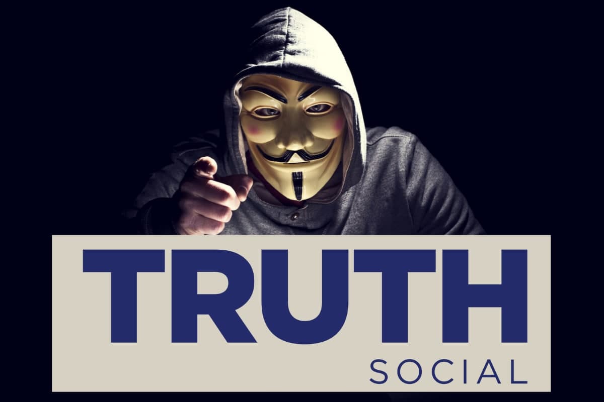 Хакеры взломали новую социальную сеть Truth Social