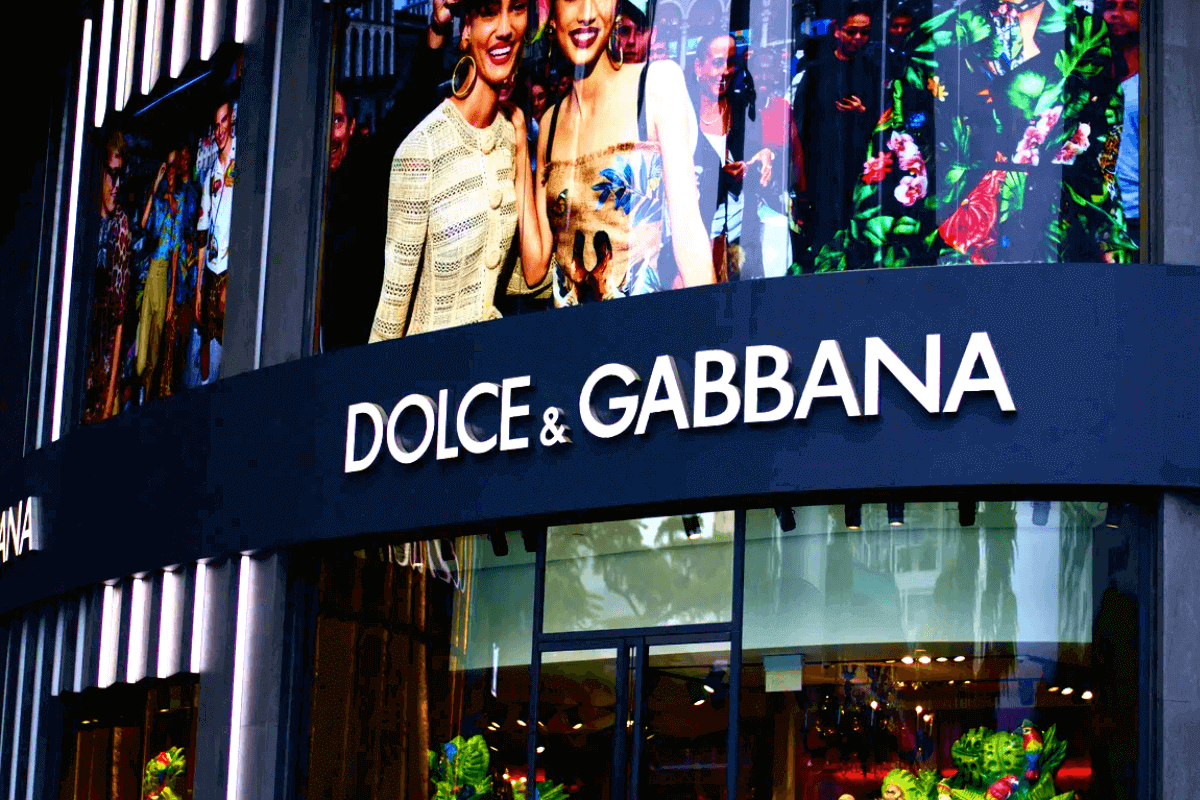 ТОП-15 дорогих и известных брендов в мире модной брендовой одежды: Dolce & Gabbana