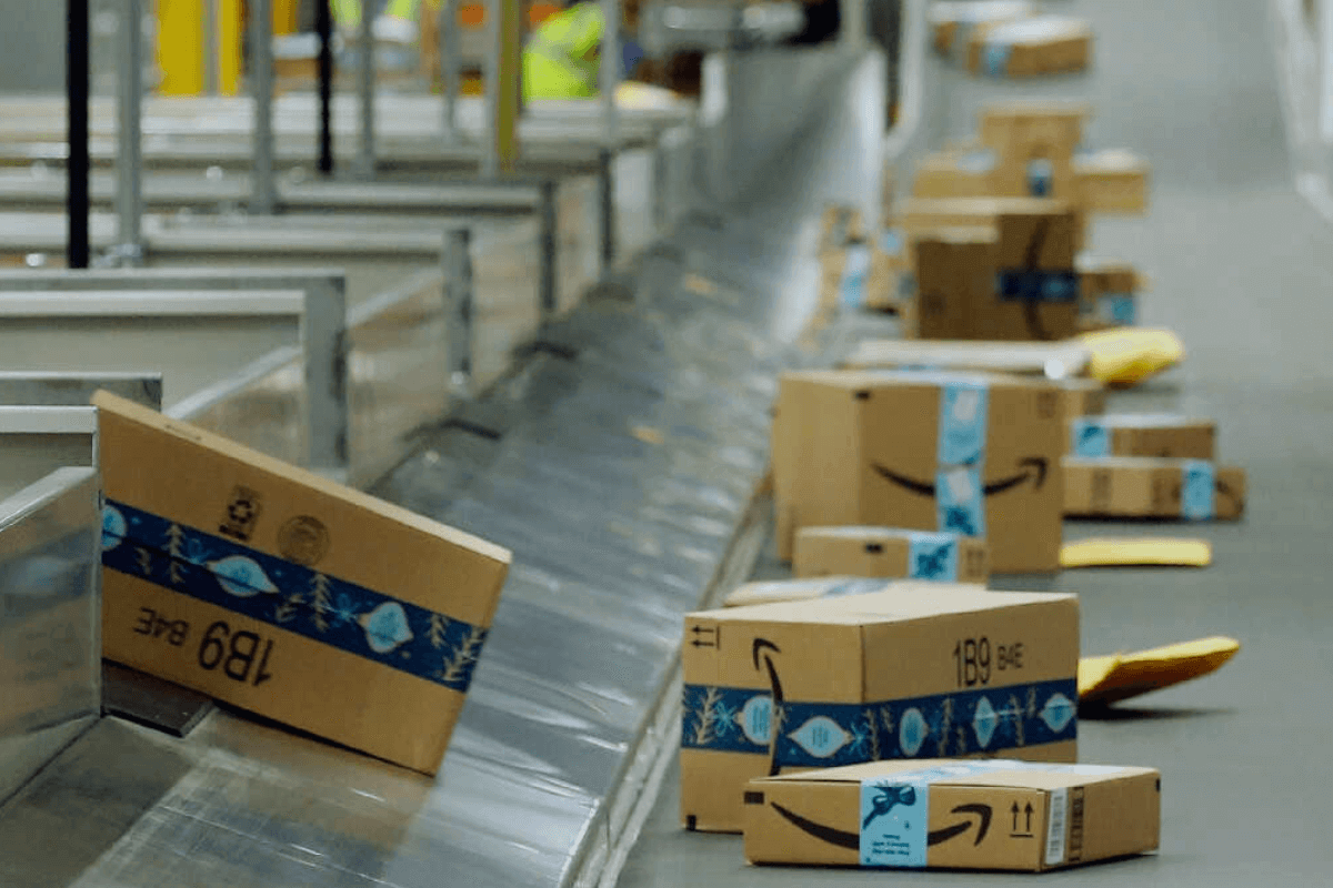 Сотрудники Amazon не хотят возвращаться в офисы