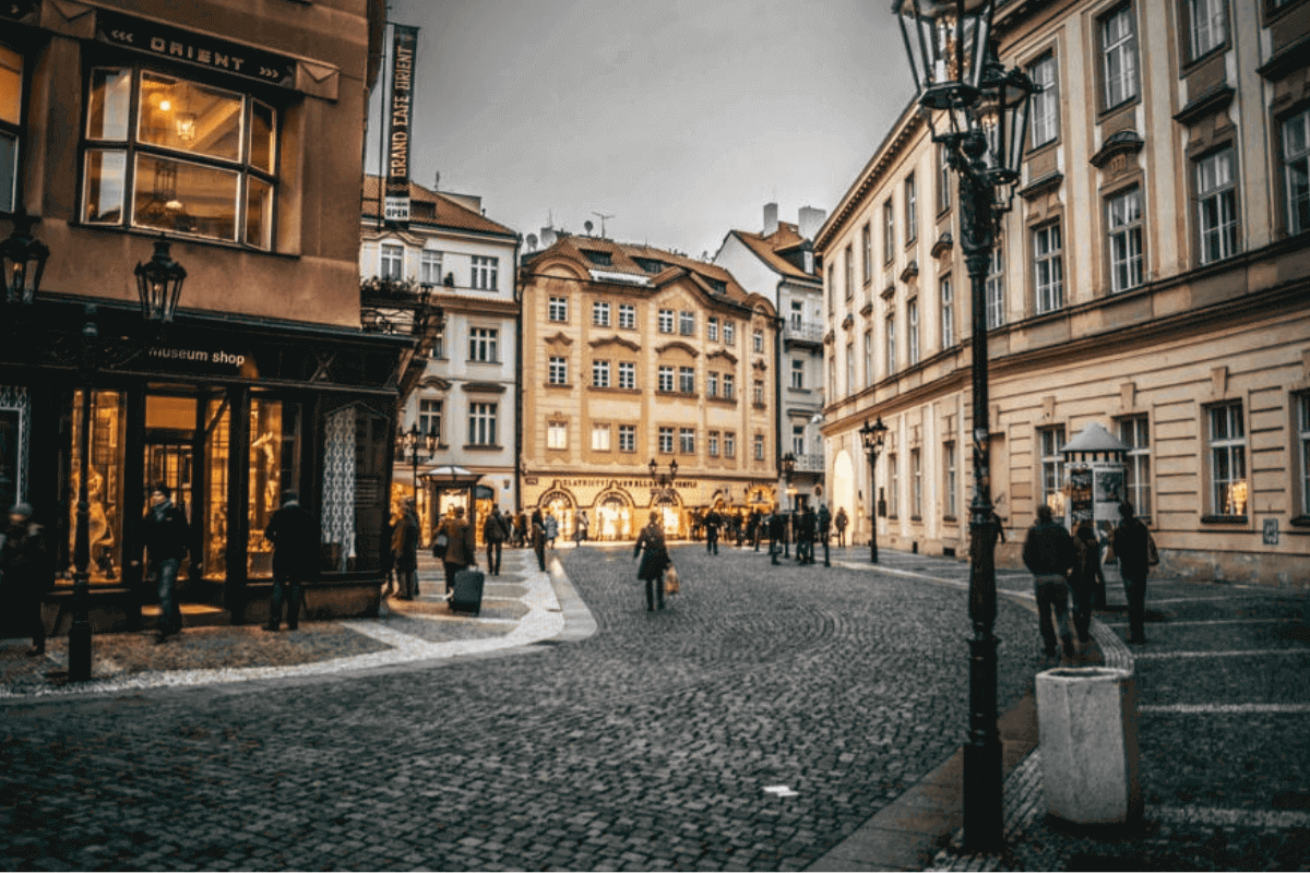 Самые желанные страны для переезда на ПМЖ: Чехия