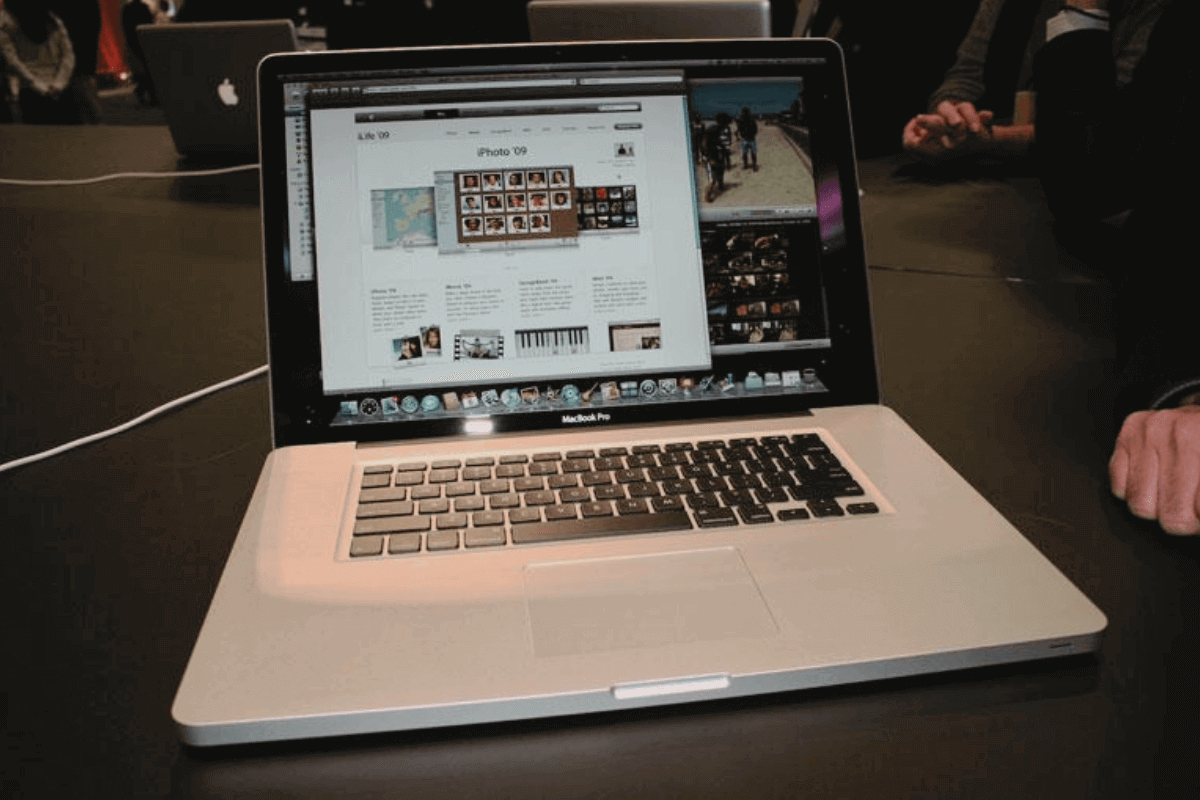 Обзор всех ноутбуков Apple с 2006 по 2023 год: MacBook Pro 17-inch