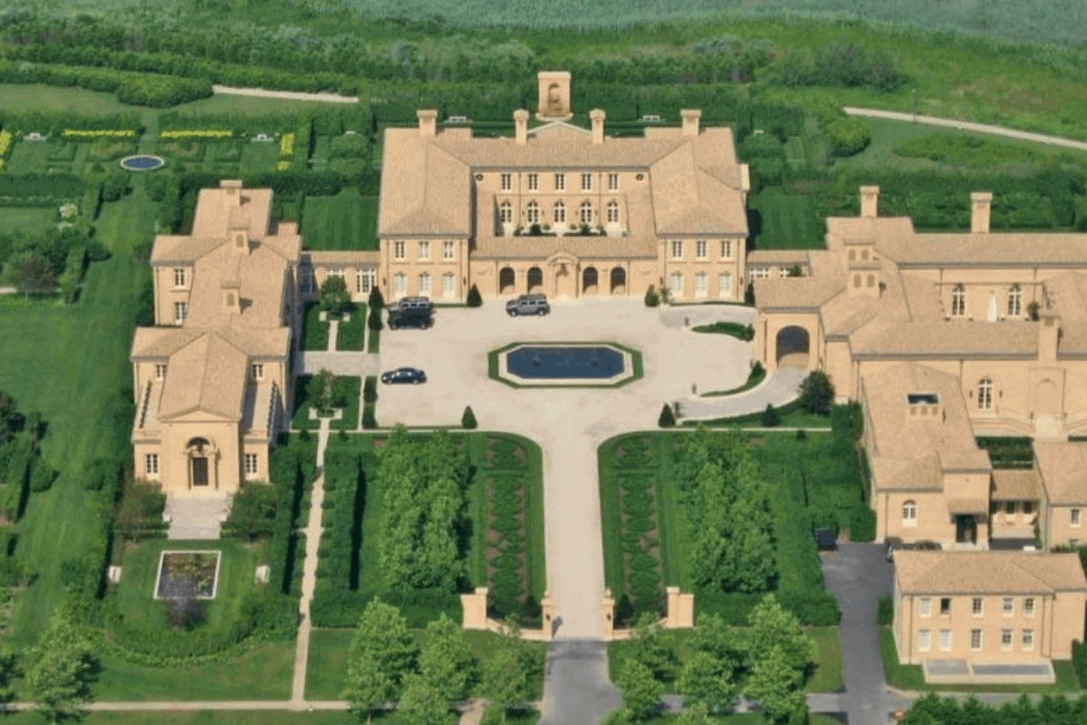 Самые дорогие и необычные особняки миллиардеров: Дом с музеем и 39 ванными комнатами (Fair Field Estate)
