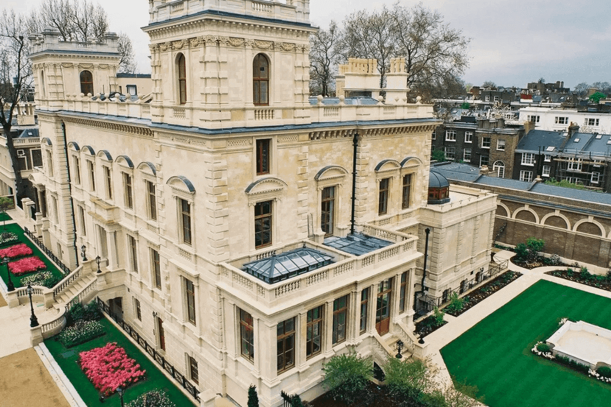 Самые дорогие и необычные особняки миллиардеров: Поместье в неогеоргианском стиле Kensington Palace Gardens