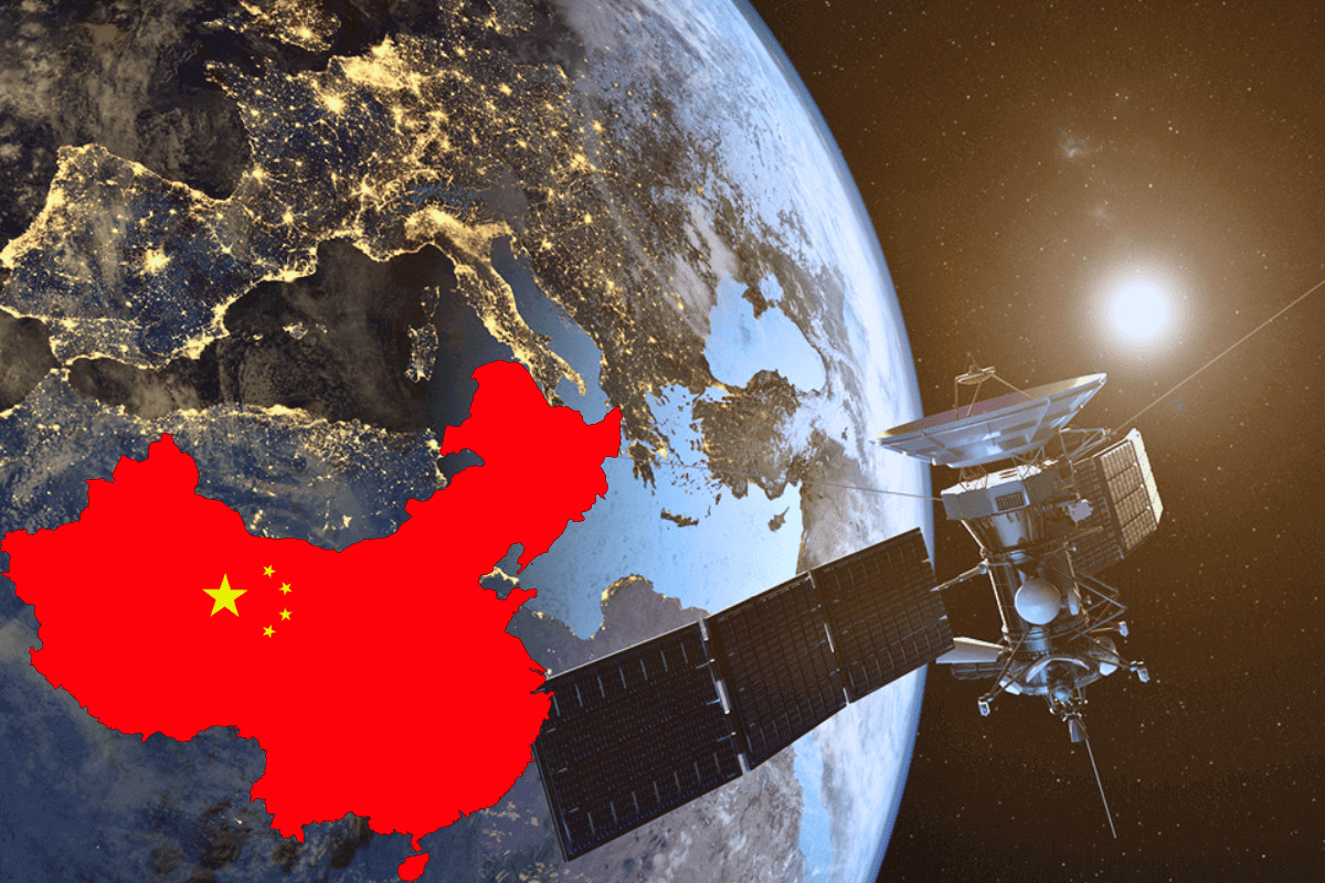 Китай запустил ретрансляционный спутник